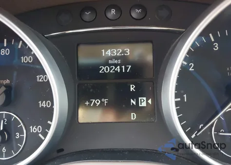 2007 Mercedes-Benz Gl 450 4Matic z USA, uszkodzony, nr VIN 4JGBF71E97A210381